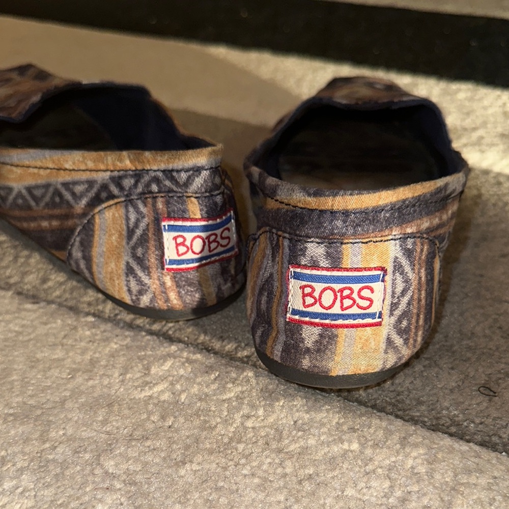 BOB’S Patterned Slip-On - Picture 5 of 6